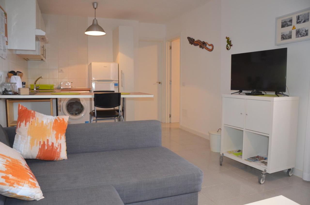 Holiday Apartment Puerta Del Sol Caleta De Fuste Exteriör bild